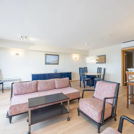 Lecomte - The Shoreline Overview 175 Ostend