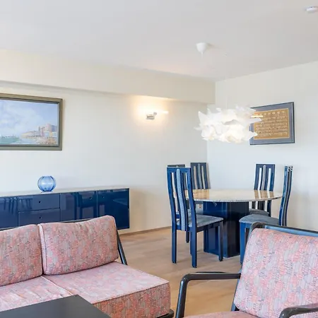 Lecomte - The Shoreline Overview 175 Apartamento