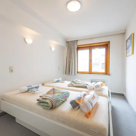 Lecomte - The Shoreline Overview 175 Apartment